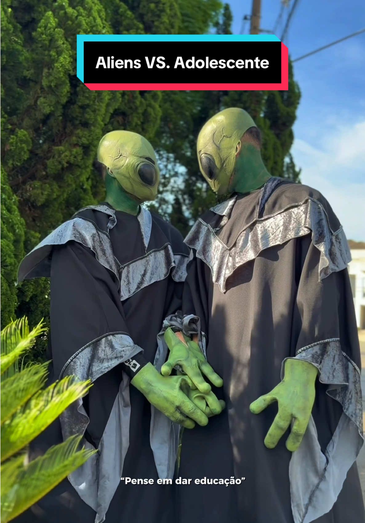 Os Aliens farmando aura @willou @watsonalves @eusouopacote @Mosca Chapada 