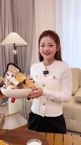 Combo 10 Cái Bánh Mì Ngàn Lớp #banhmi #banhminganlop #banhminganlopnoidia #banhmisaigon #anvat 