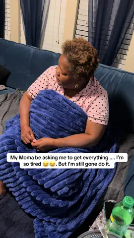 Parents be real… y’all only had kids so y’all could have somebody to go get stuff for you. Just admit it so we can all heal.  But I love my parents so ima still do it. 😂😂😂 #parentsbelike #motherdaughterduo #funny #fyp #BlackTikTok 