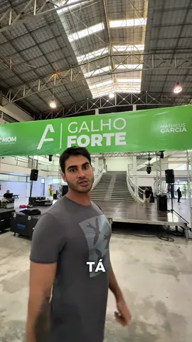 💚 Preparativos a todo vapor! Amanhã, 15 de novembro, tem Galho Forte Social na Nilton Lins, das 8h às 16h ✅ Com mais de 20 serviços gratuitos pra comunidade. 🌿 Te esperamos lá!