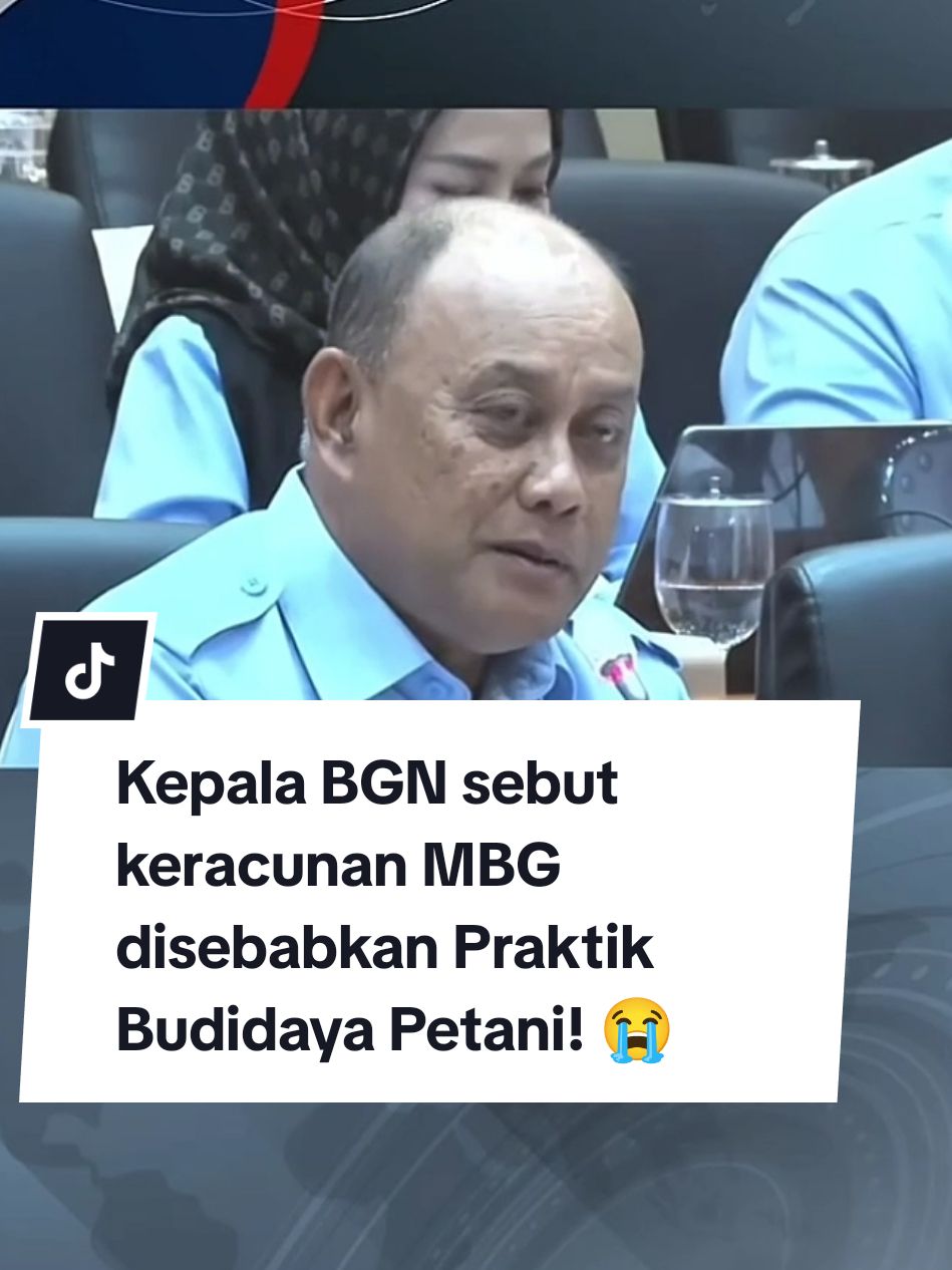 LUCU! Makan Gratis Bikin Keracunan, Petani yang disalahkan! #petani #mbg #pupuk #petaniindonesia🇮🇩🇮🇩🇮🇩🌿🌿 