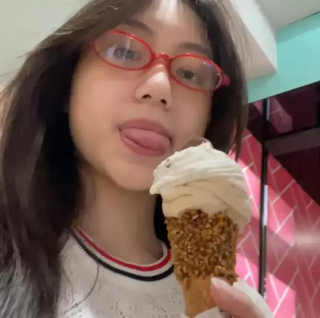 di komen atuhh  #4u #fyp #michellealexandra #michiejkt48 #michiejkt48🐊 