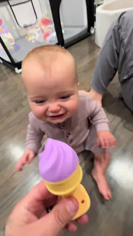 This teether is saving my baby from pain #teethingbaby #teething #teethinghacks #tiktokshopblackfriday #tiktokshopcybermonday 