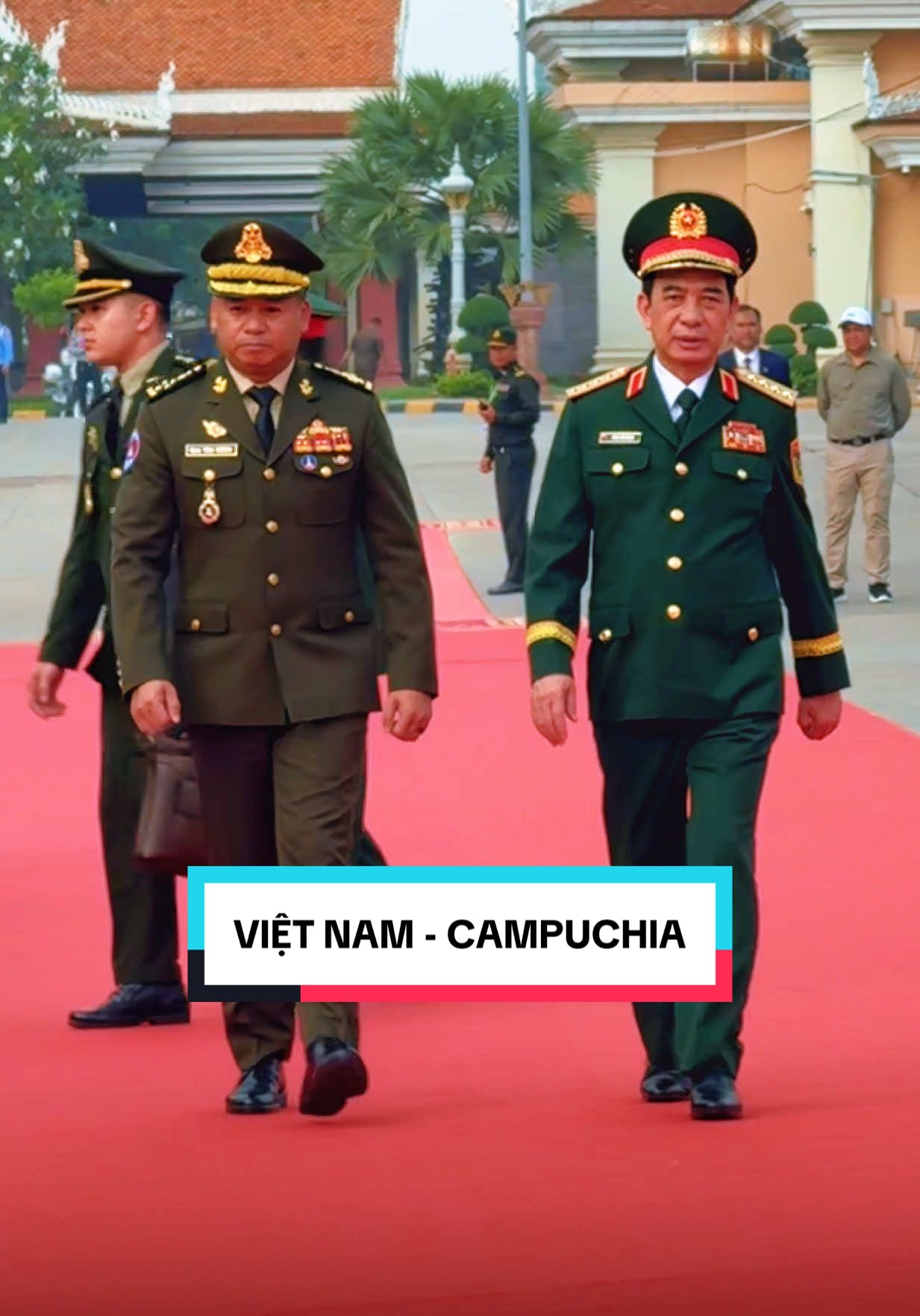Bộ trưởng Quốc phòng 2 nước Việt - Cam ❤️ #phanvangiang #TeaSeiha #quandoinhandanvietnam #campuchia #daituongphanvangiang 
