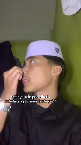 emang iya🤔🤔 #4u #pecisantri 