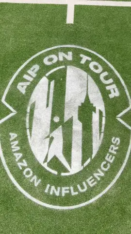 I spent the best 3 days in New York with the @Amazon Influencer Program to support men’s health with the Movember Foundation. Our first stop was a barbershop where we were treated to a haircut and shave using Men’s grooming products from Cerave. Then we headed to Madison Square Garden to watch the New York Knicks play the Minnesota Timberwolves. On our second day we learned how to play padel and after a couple hours of some friendly competition we unwinded with a cold plunge and sauna session. We then got ready for a Holiday Cocktail Party where we got to preview the hottest gift ideas for the holidays  and finished the night dining at Gallaghers Steakhouse. A big/huge thank you to the @amazoninfluencerprogram for this incredible experience that allowed us creators to connect, get inspired and ready to share our best finds for the holiday season with all of you!