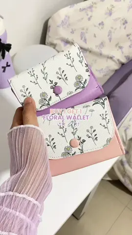 deserve nyo ng bagonggg wallet ng bff mo! 💜💐 — inlove with theses floral wallets 🧸 #affordablewallet #floralwallet #walletforwomen #giftideas 