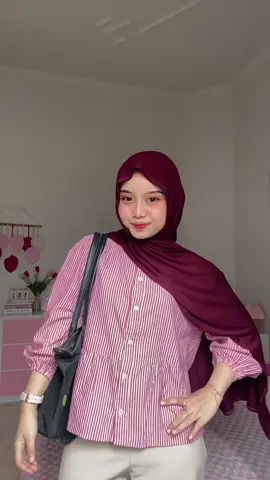Baju nya bagus bgt apalagi yg warna merah bikin kulit jadi cerah♥️