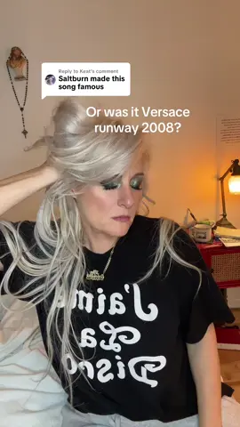 Replying to @Keat #saltburn #Runway #2000sthrowback  