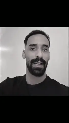 ‏هذا المدافع عنهم ‏الاثنين ! #تصميم_فيديوهات🎶🎤🎬 #الشعب_الصيني_ماله_حل😂😂 #الاتحاد 