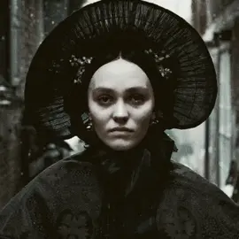 Oh to be a beautiful tragic gothic heroine #ellenhutter #elizabethlavenza #catherineearnshaw #claudiadelioncourt #gothic #thephantomoftheopera #draculaalovetale  #christinedaae #crimsonpeak #interviewwiththevampire #frankestein #frankestein2025 #nosferatu #wutheringheights #perioddrama #perioddramaedit #film #gothicedit #crimsonpeakedith #dracula #draculaalovetale2025 #guilhermodeltoro #roberteggers #emilybronte #maryshelley #annerice #bramstoker #gothicliterature #gothicmovies 