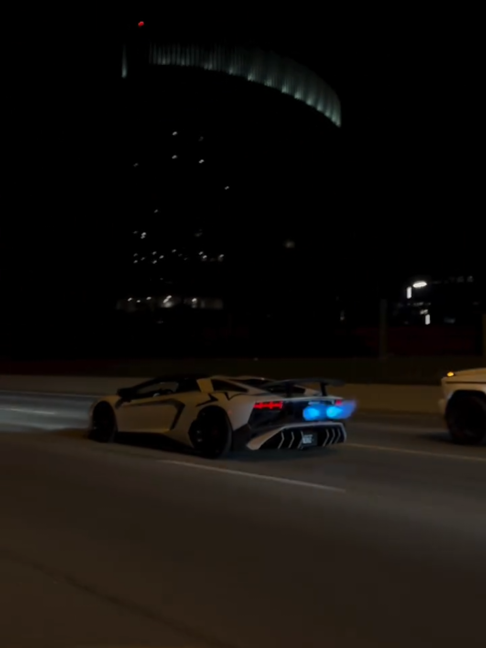 Follow for more ✨🐺💯🫵🧠 #god #blessed #luxurylife #business #motivation 