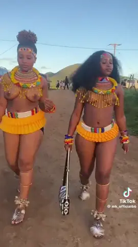 A maior cultura Africana. Encontro de lindas mulheres maravilhosas 