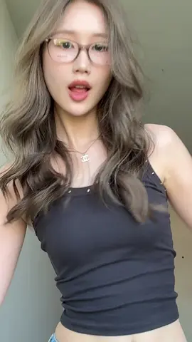 Love me put me in Chanel😉