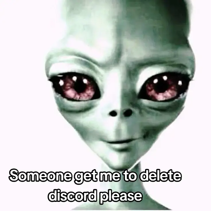 anyways im like the only normal person on the app i swear #discord #trending #addict #saveme #lol 