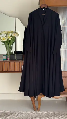 ياجعلهم فدوتك لباس العبي🖤.