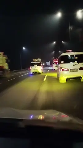 Travel Cilacap -Bandung-Jakarta Ready setiap hari 🤳☎️ @waluyodoank92 #selatanasik🔥 #teamselatanese #sopirtravel #tranding #sorotanpublik 