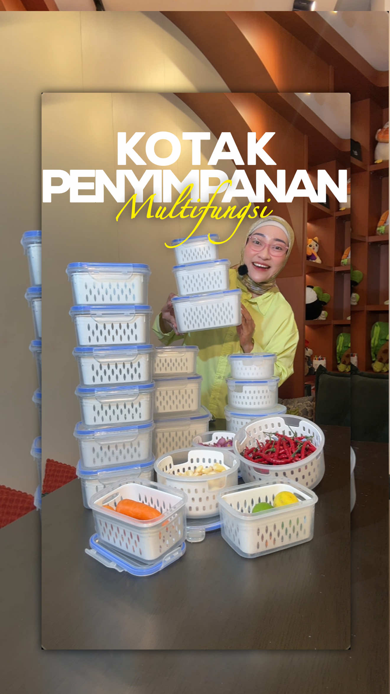 Setiap masuk dapur, yang bikin pusing bukan masaknya… tapi bumbu, plastik, sendok, semua nyampur jadi satu. Akhirnya aku beli kotak penyimpanan multifungsi, dan sumpah… dapur langsung keliatan lebih “tenang”. Nggak ada lagi drama cari-cari barang. 👉 Langsung checkout ya, bikin dapur kamu lebih rapi! #masak #multifungsi #gaj#gajiansalero#promoguncang1111odalkontendoang 