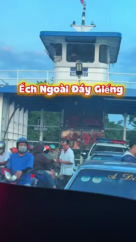 Chích anh lái phà Ếch Ngoài Đáy Giếng #xuhuongtiktok #fyb #xuhuong #basuri #echngoaidaygieng @YouTuBe Hận VTV 