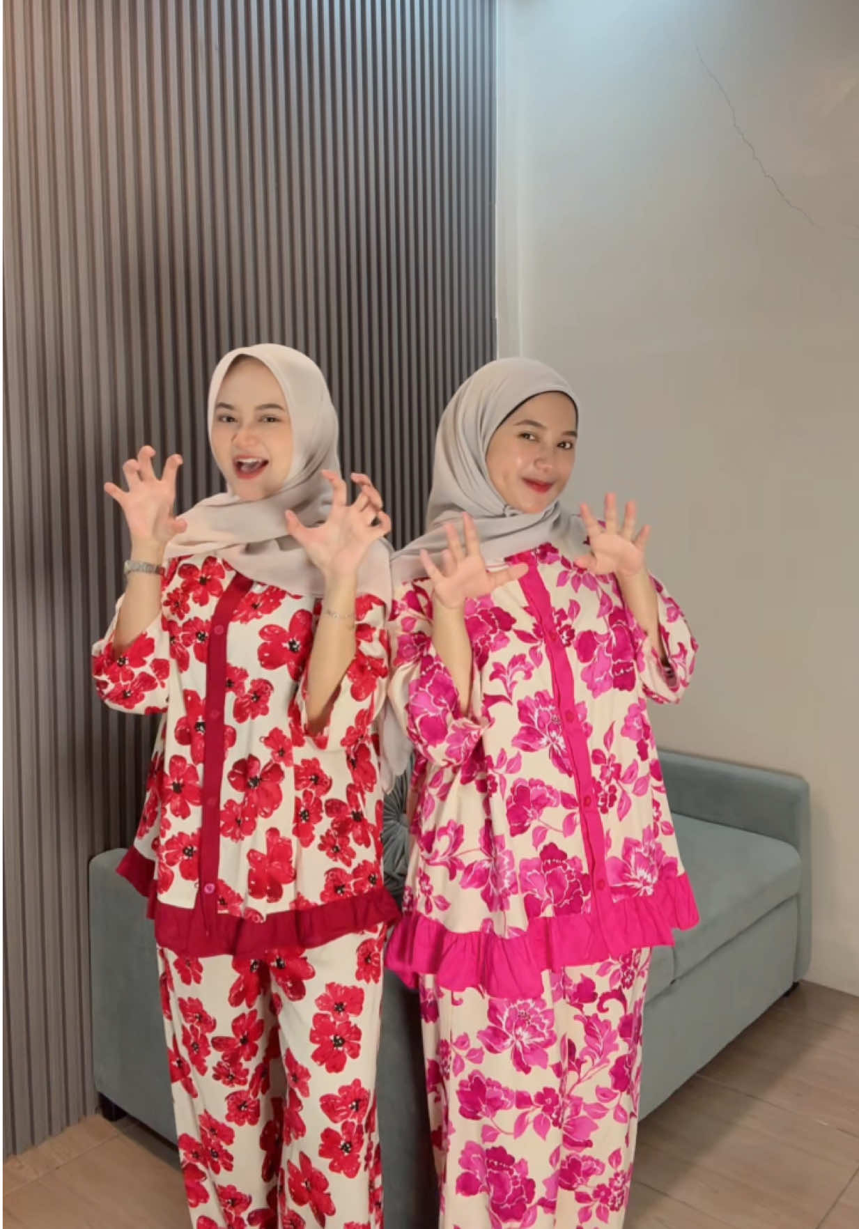 yeay melisa makinn sini makin banyak pilihan motifnya, couple with bestie nii 😋🤩 JANGAN LUPA JOIN LIVE SEKARANG ‼️🫵🏻 #oneset #onesetrayon #onesetmurah 