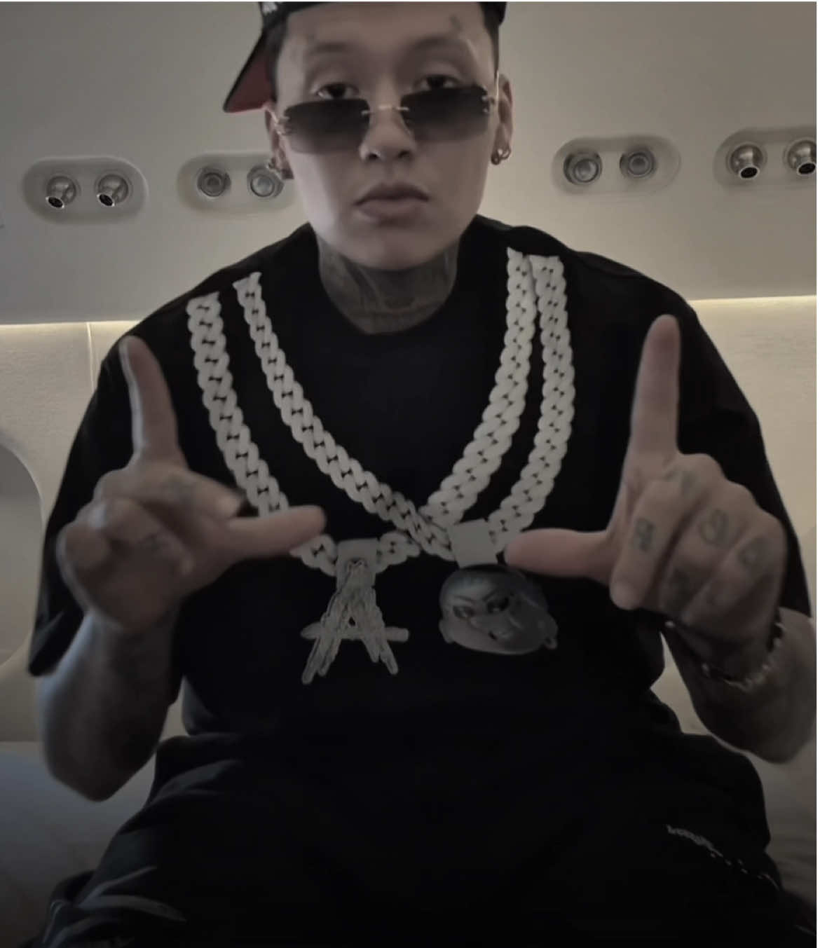 Una Noche De Locura 2 | @Blessd | #blessd #lyrics #elbendito #targetaudience #siempreblessd 