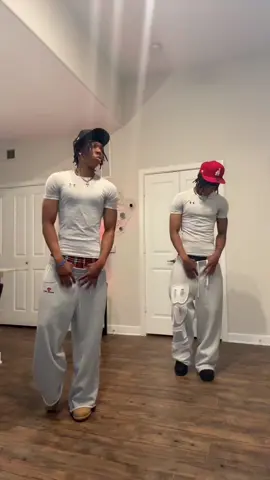 if I was a rich girl 🤩 #fyp #viral dc: @OL #trending #twin #fypツ 