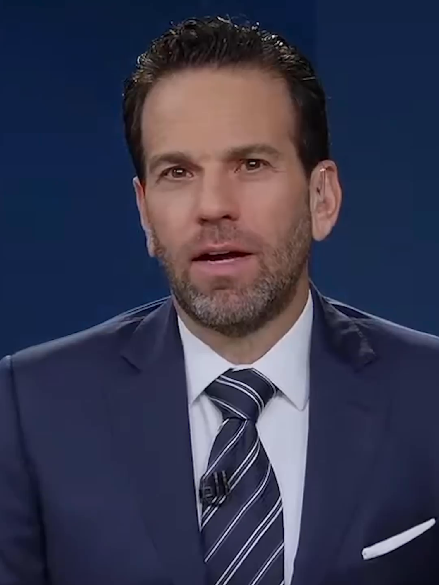 #Loret. La aprobación de Claudia Sheinbaum cayó del 62% al 41% en un año, según la encuesta global de Morning Consult. El mismo sondeo que antes presumían en la conferencia matutina, hoy desapareció del discurso oficial. #Latinus #InformaciónParaTi