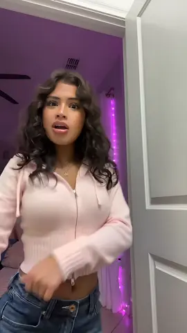 Texas sunset glow & that southern charm  Hair flip game STRONG. #TexasBeauty #SouthernBelle #HairFlip #SunsetAesthetic #CowgirlStyle