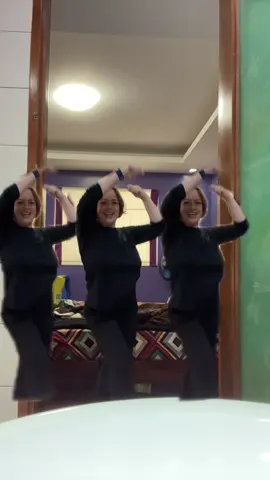 Yes, yes,yes! Ito naaaa!!!💃🏼🎶💕 Happy Saturday, everyone! 🥰