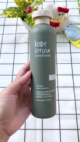 #bodylotion #suaduongthe #zib #huyentrangtaphoa 