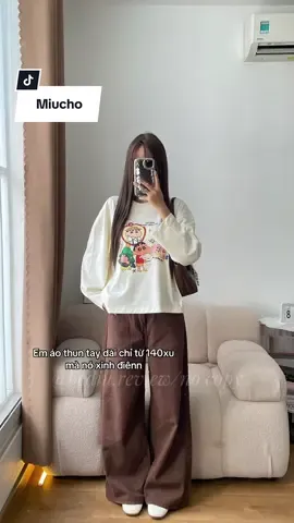 Em áo thun với chất vải mềm mại, hình in thì cute xỉu, mấy bà tranh thủ hốt lẹ nha #miucho #OOTD #xuhuongtiktok #phoidoxinh #aothundaitay 