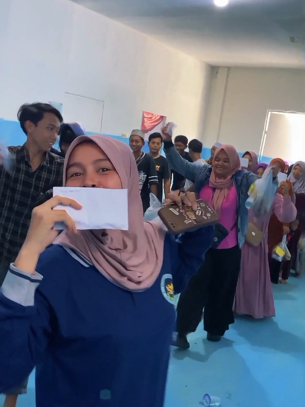 Gaji pertama setelah 2 minggu menjadi relawan MBG 😇🤲 #sppgjantehkwanyar #programmbg #badangizinasional #fyp #gajianday 