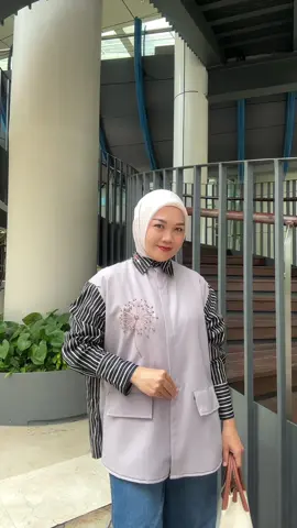 #hellobestie #readystock #kemejaoversize 