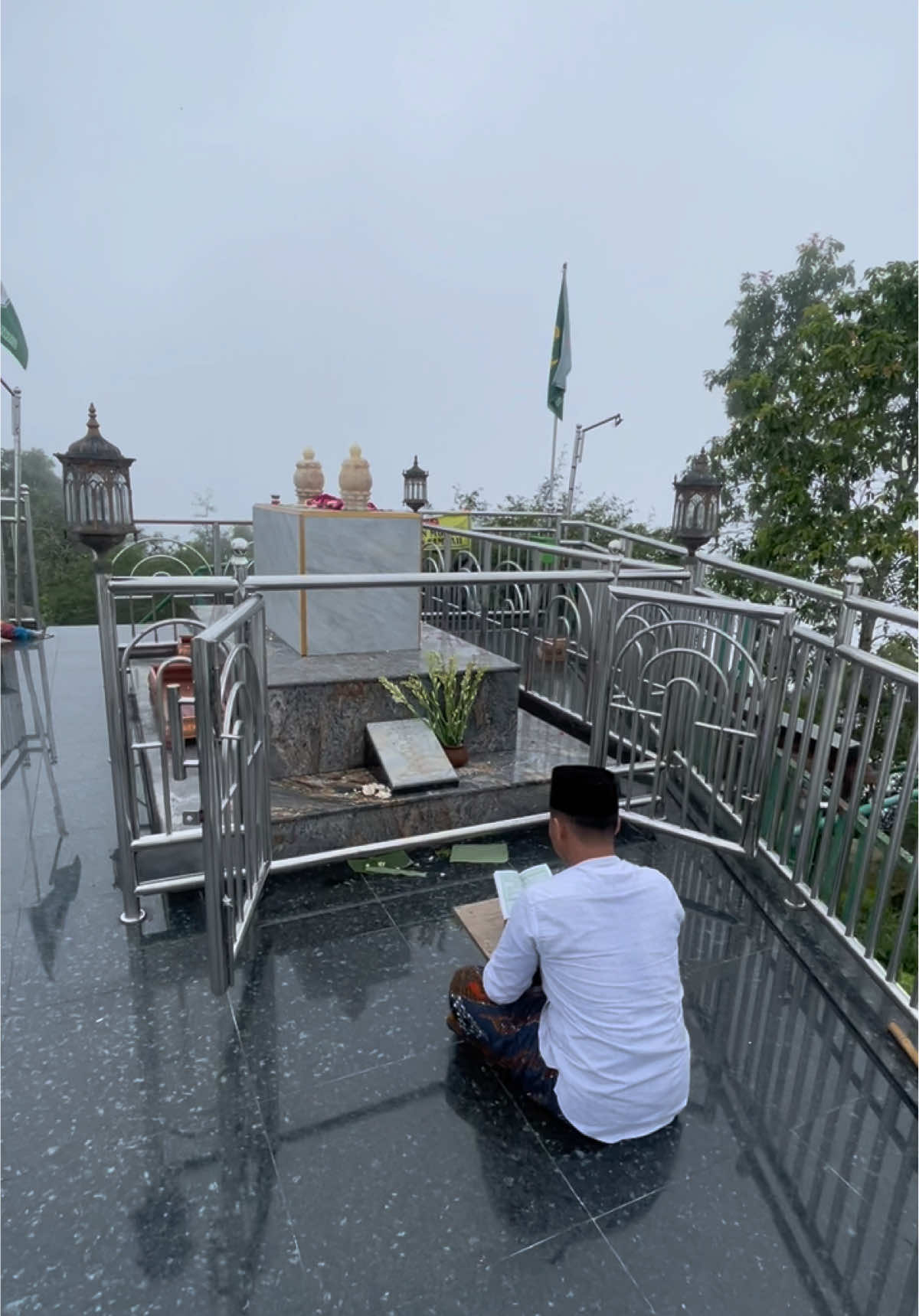 Makan Syekh Jumadil Kubro Petilasan - Sleman #fyp #ziarah #ziarahwali #syekhjumadilkubro #walisongo 