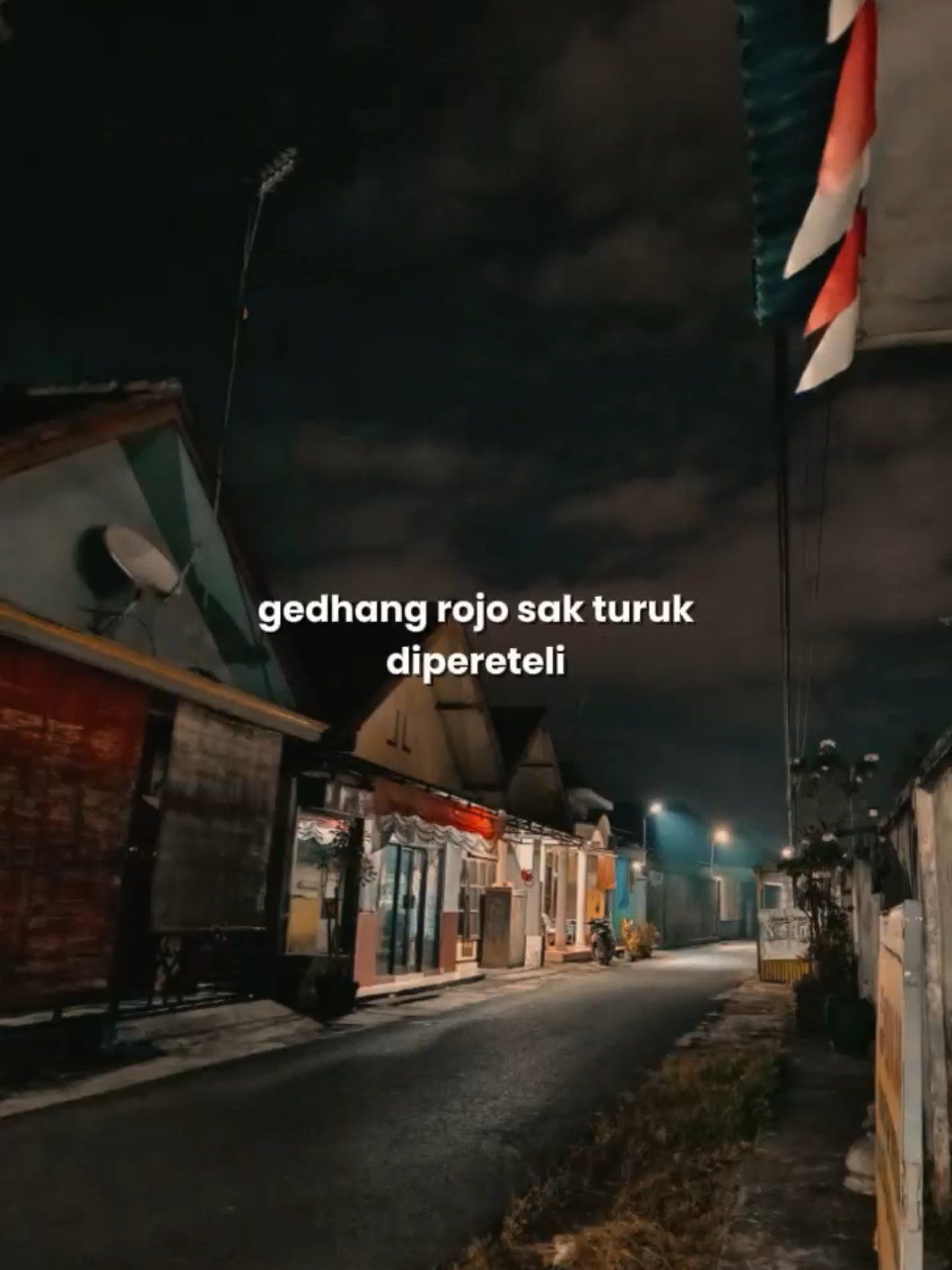 gedang rojo sak turr 🤣🤦🏻‍♂️ .@puput_07_15  #CapCut #storygabutku_ #fyp #overlay #lirik 