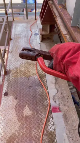 latihan dulu 😂😂😂 #medanboys🏴‍☠️ #weldermudah👨‍🏭🇮🇩 #weldermudah🔥 #weldermuda🧑‍🏭🤟 