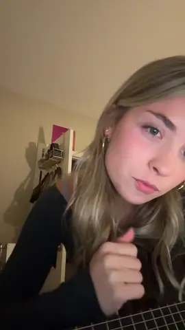 literally idk but why is the world we live in so WEIRDDDD this may not encapsulate what im feeling but here’s my 15 min attempt #bodyimage #beautystandards #jokes #comments