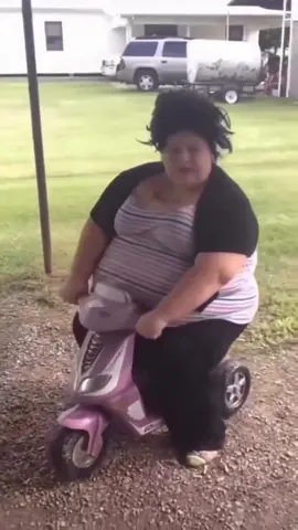 Kondiisi terkini mushala PONPES Al Khozihy Sidoarjo ambruk saat salat ashar#jtvjember #evakuasi #sidoarjo #fypage 