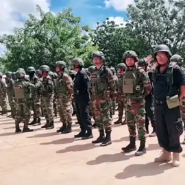 ##ទាហានកម្ពុជា👨🏻‍✈️ #ទាហាន_វិន័យ_តស៊ូរ_ក្លាហាន💪🏻💪🏻💪🏻 #ទាហានជួរមុខ   ( ពេលបានជួបពួកខ្ញុំឯងនឹងដឹងថាជួបជាមួយអ្នកណាហើយ😄 )