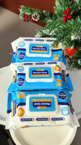 kayo mga mi, ano pinanglilinis niyo ng toys ni baby?? #moosegear #moosegearantibacterialwipes #fyp 