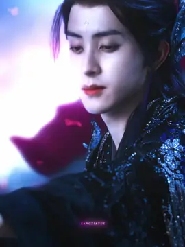 Có những nỗi buồn Tịnh Uyên không nói, nhưng ánh mắt đã kể hết rồi. #ngaothuybang #ngaothuybang_aoruipeng_敖瑞鹏 #aoruipeng #arp #敖瑞鹏 #bachnguyetphantinh #moonlightmystique #tinhuyen #phanviet 