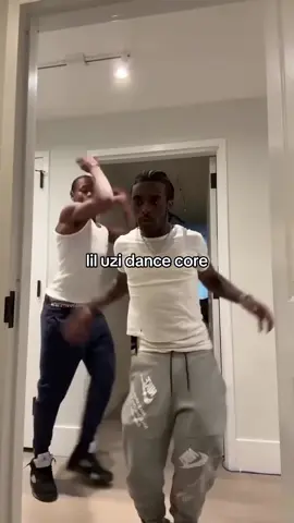 back to the future …… BALLIN #liluzivert #liluzi #babypluto #dancing #buddyrabbit 