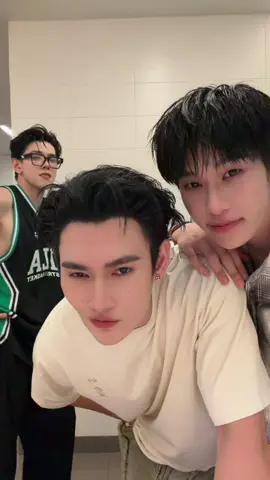 เกรักลวง vs สิงสาลาสัตว์  #pavelphoom #พาเวลพูม #สิงสาลาตาย 