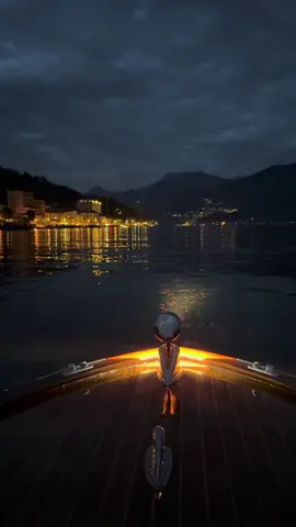 DOLCE VITA 🇮🇹 Lake como boat +393924170347  Book now your private Cruise  #lakecomoboat #viral