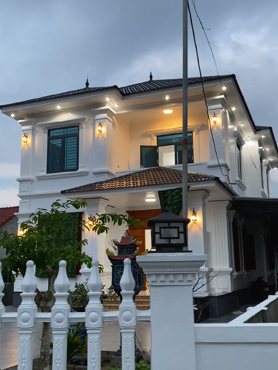 Các bác gửi diện tích đất em tư vấn mẫu nhà phù hợp miễn phí nhé E671 #ktslehung #thietkenha #nha2tang #nhadep #xuhuong 