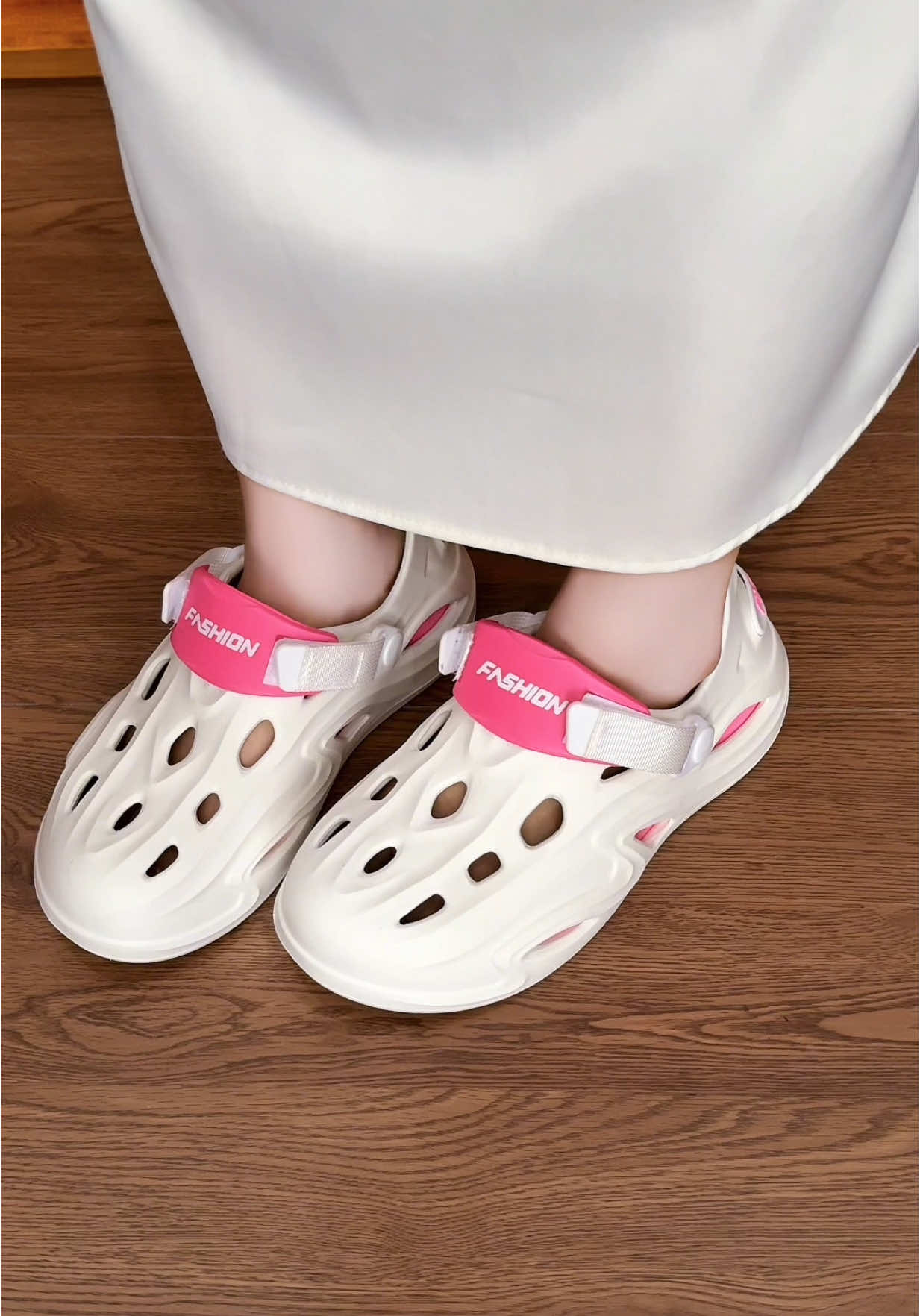 Giày thể thao nam nữ#giaythethao #giaysuc #giaynamnu #giayxinh #xuhuong 