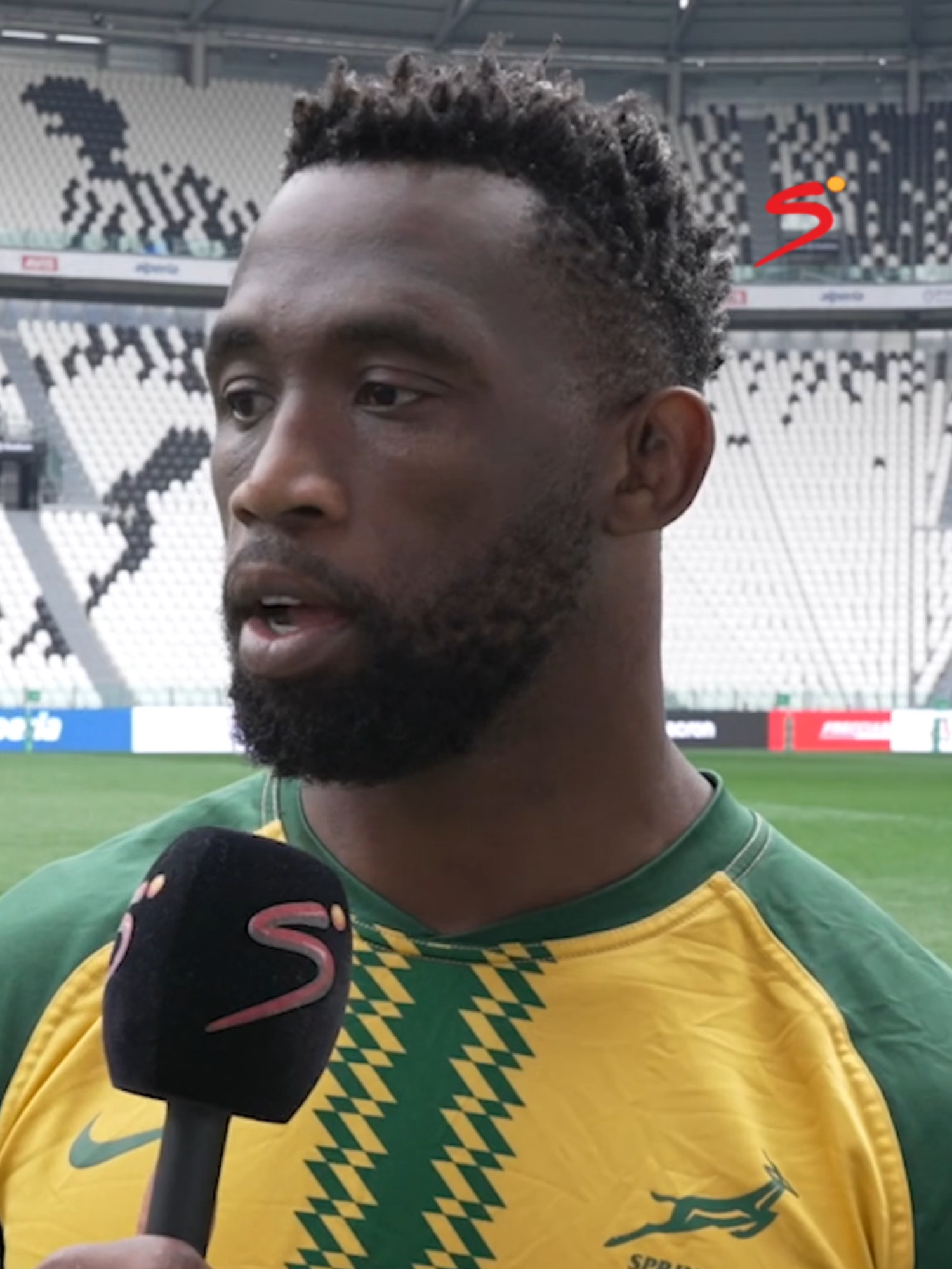 Siya Kolisi pledges his support for the fight against gender-based violence and issues a challenge to men to get behind the movement 💜