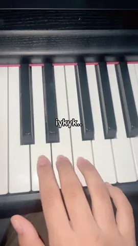 tbh,i played the piano after crying #badbuddy#ohmnanon