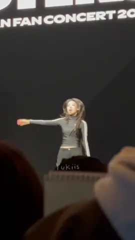 251115 #BABYMONSTER soundcheck begins the ‘Love Monsters’ Fan Concert era today in Chiba 🇯🇵 BAEMON LOVE MONSTERS BEGINS  #LOVEMONSTERSinChiba_D1 #BABYMONSTER