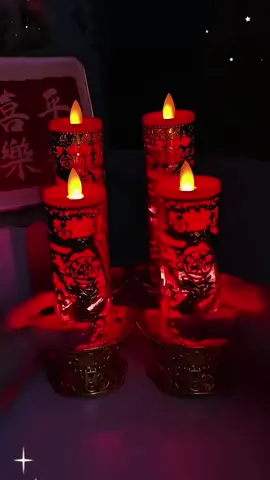 Nến cặp long phụng chạy pin. #nencaplongphung #nenchaypin #tienich #muataitiktokshop 